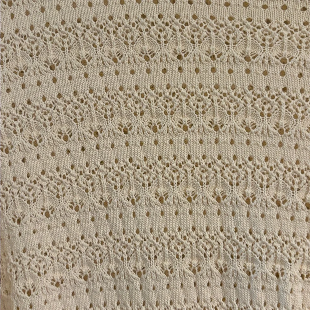 🪿 ZARA Pointelle Knit Cropped Sweater Top